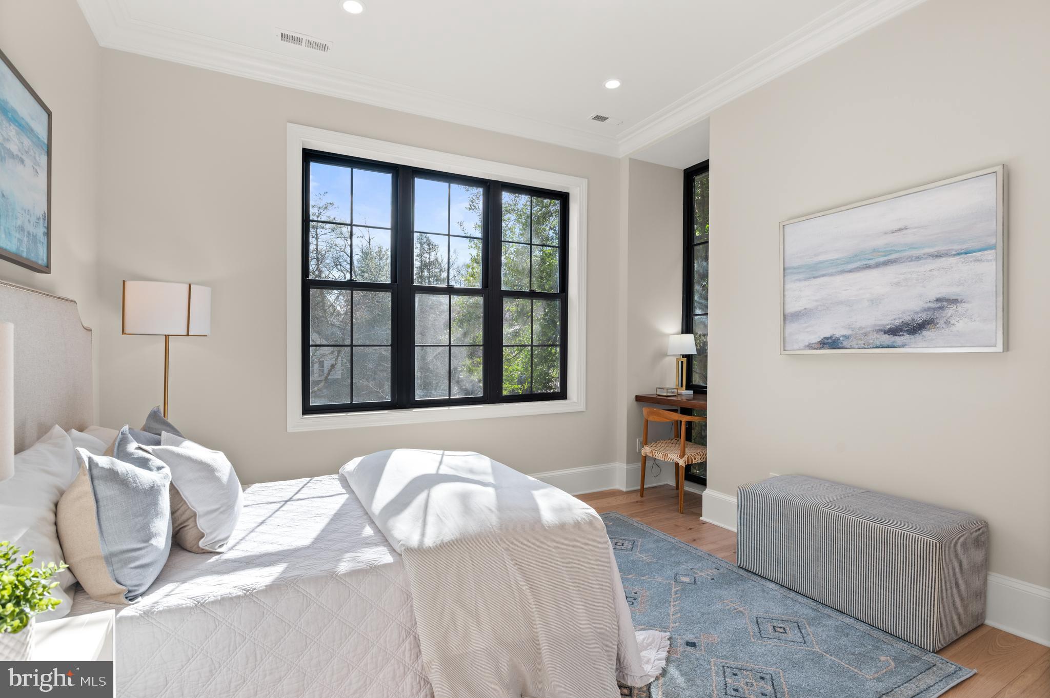 5045 Overlook Road Northwest Washington, DC 20016 - Photo 34 of 50 Bedroom 3 with built-in desk