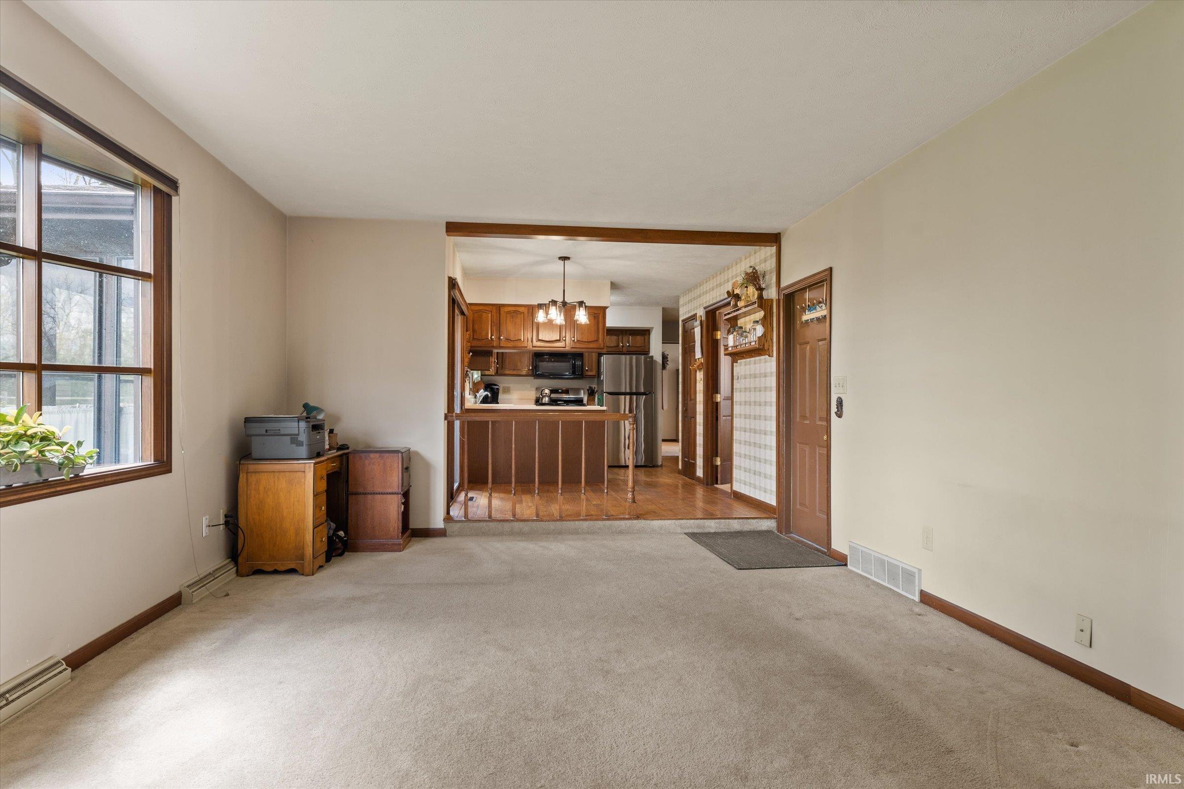 15810 Walnut Pointe Granger, IN 46530 - Photo 16 of 35