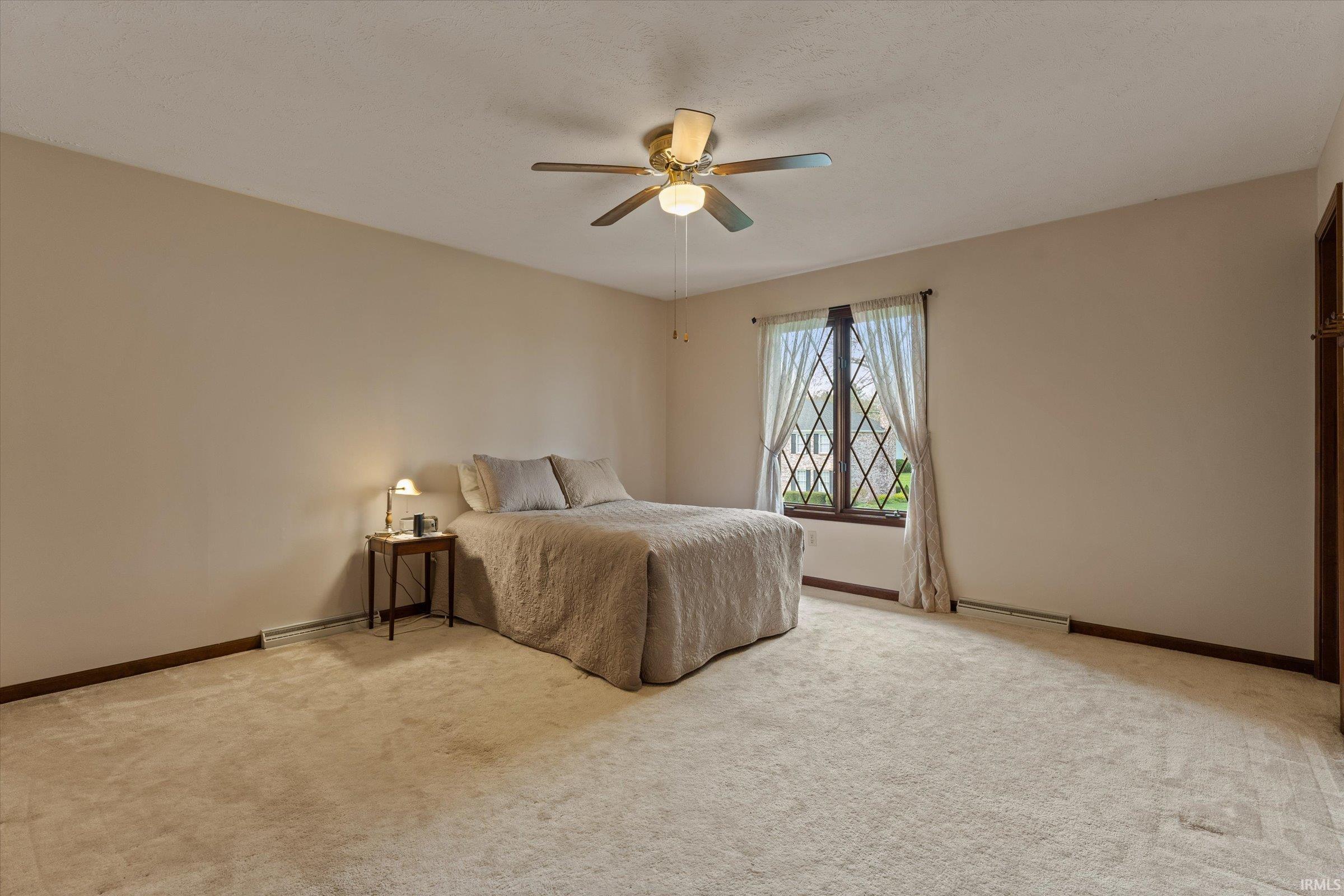 15810 Walnut Pointe Granger, IN 46530 - Photo 23 of 35