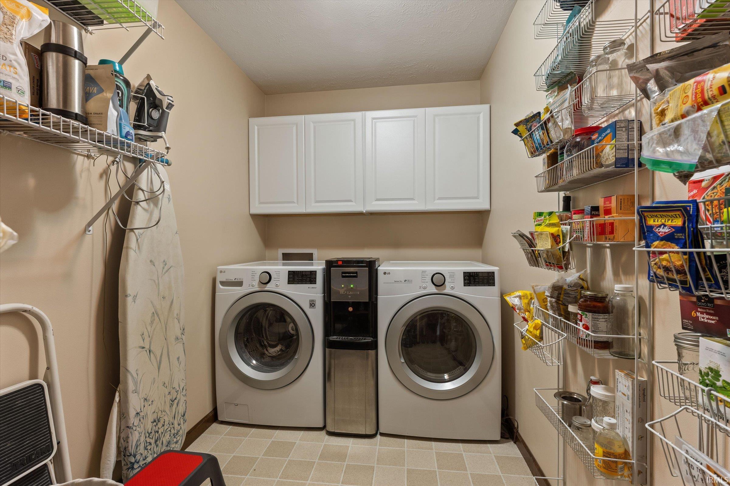 15810 Walnut Pointe Granger, IN 46530 - Photo 28 of 35