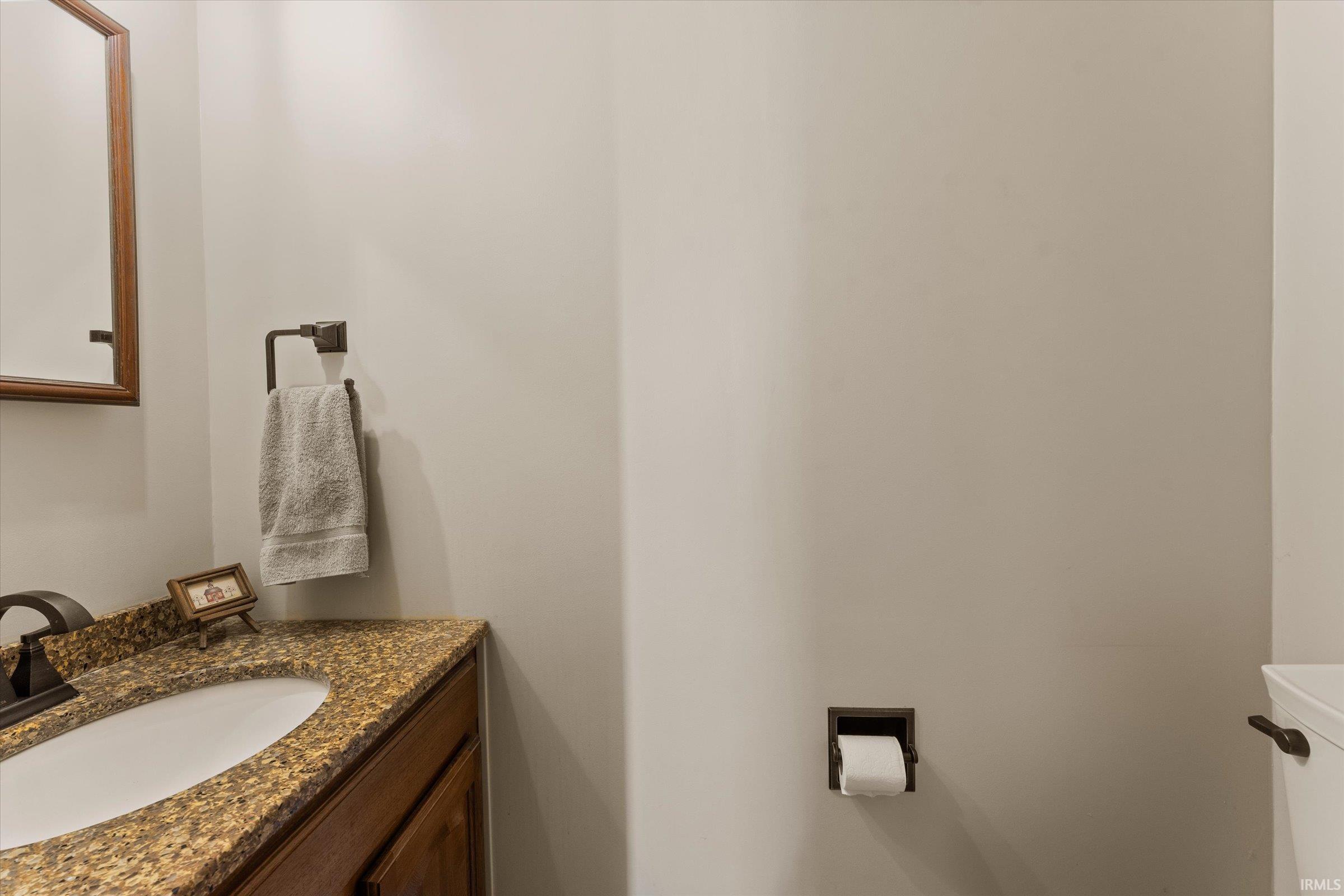 15810 Walnut Pointe Granger, IN 46530 - Photo 29 of 35