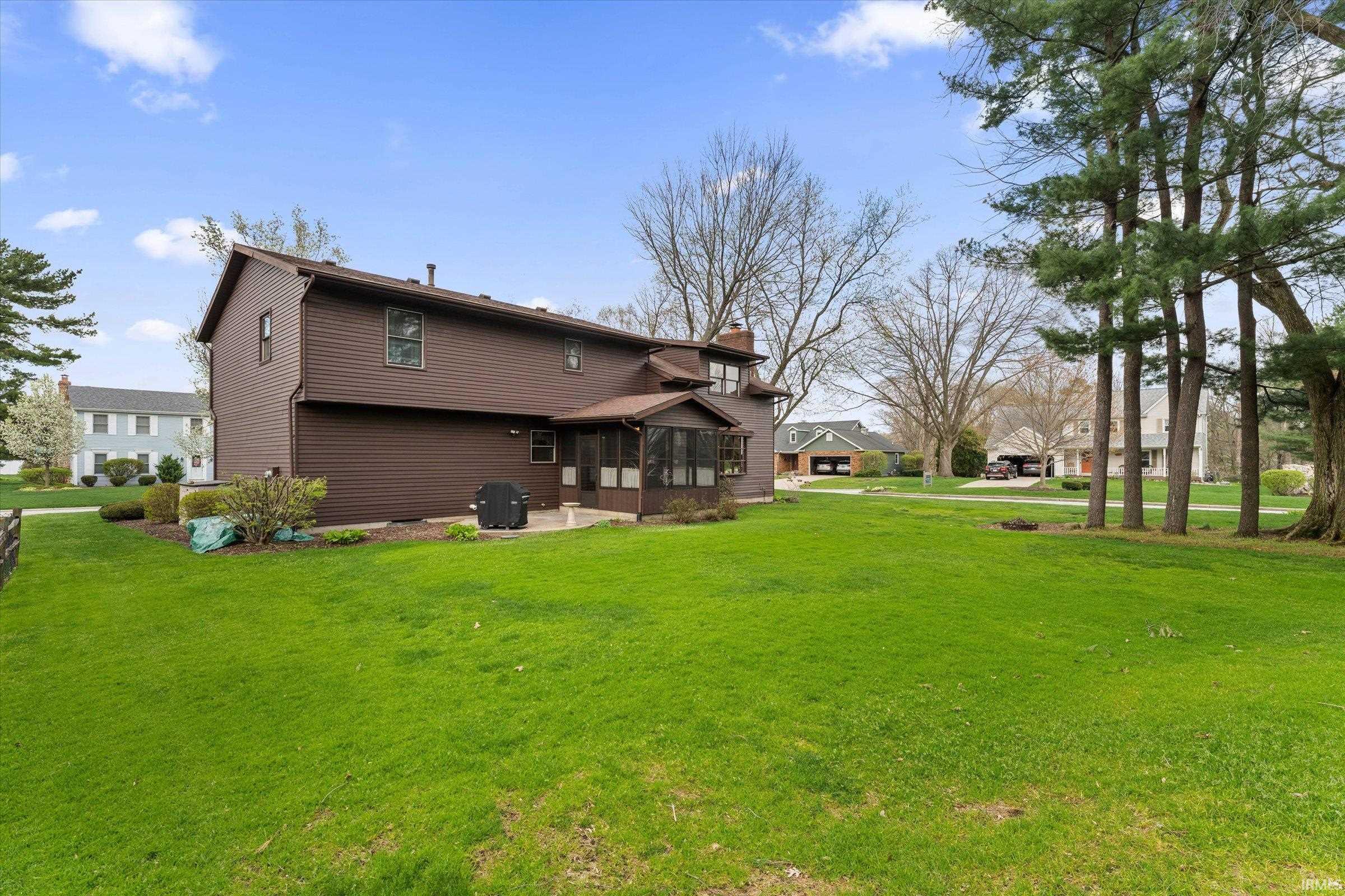 15810 Walnut Pointe Granger, IN 46530 - Photo 33 of 35