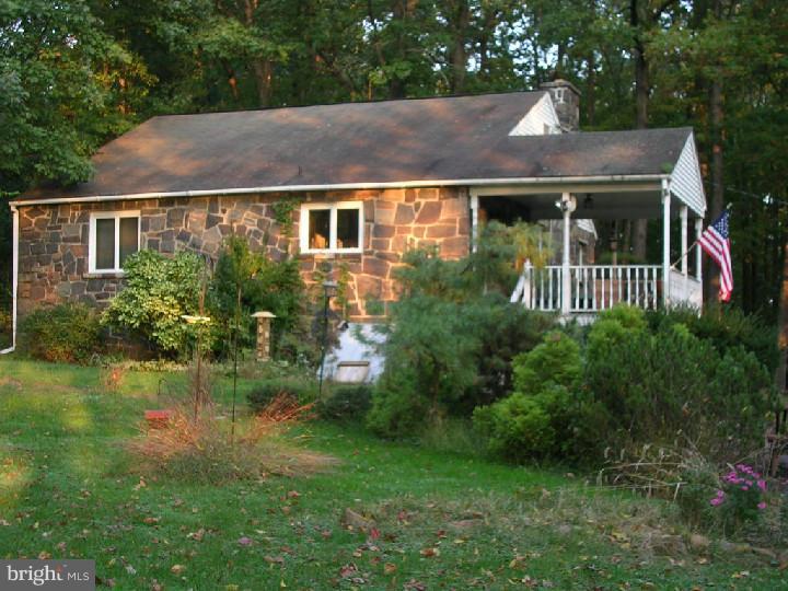 10 Fulmer Road Perkiomenville, PA 18074 - Photo 7 of 13 Exterior Back
