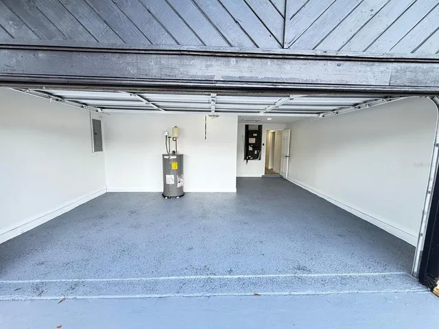 a view of a garage