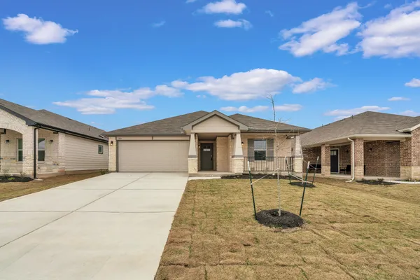 $2,300 | 309 Pedernales Lane, Hutto, TX 78634