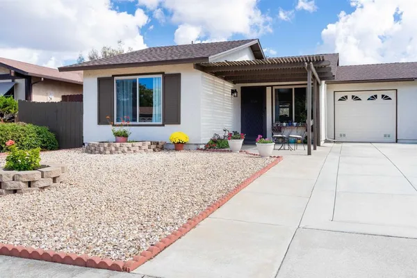 $644,900 | 1540 Highridge Drive, Oceanside, CA 92056