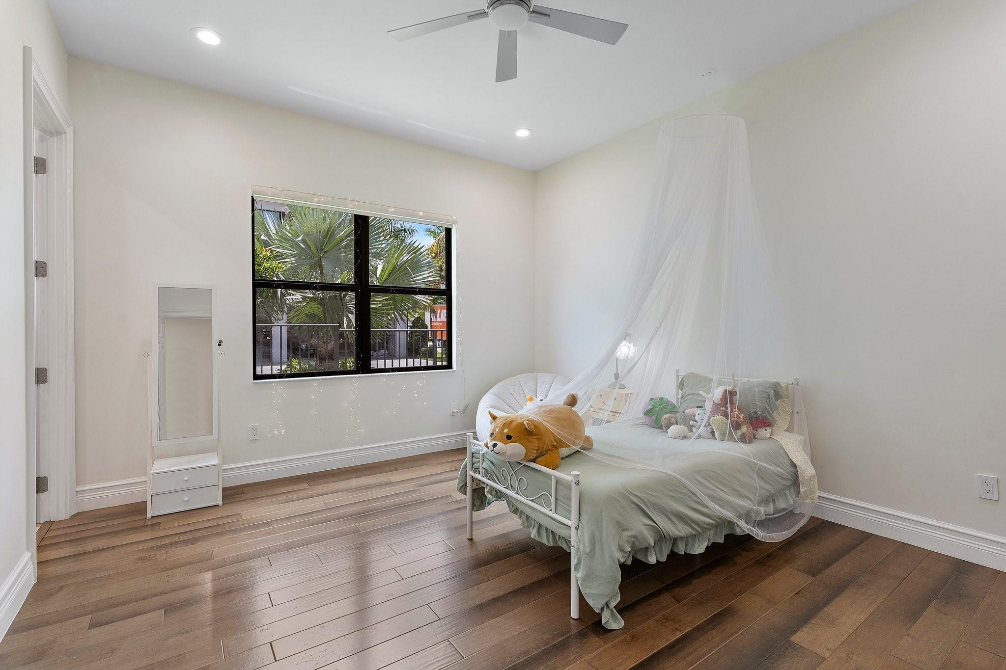 9626 Vescovato Way Boca Raton, FL 33496 - Photo 24 of 72 Bedroom 1 lower level