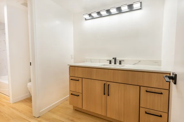 $1,050,000 | 5114 Calle Real, Unit A, Santa Barbara, CA 93111