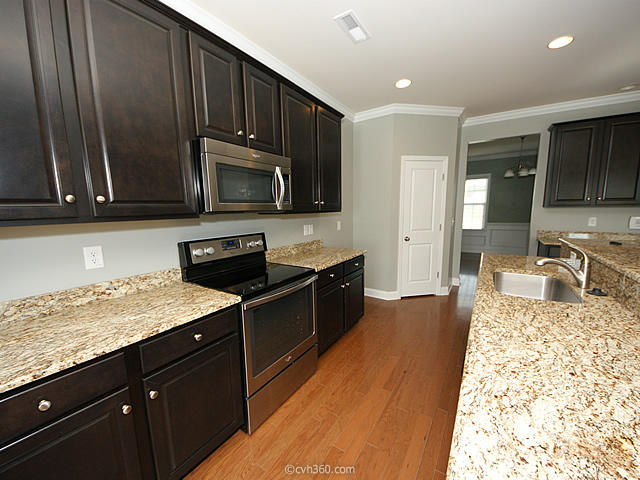 227 Decatur Drive Summerville, SC 29486 - Photo 8 of 44 08