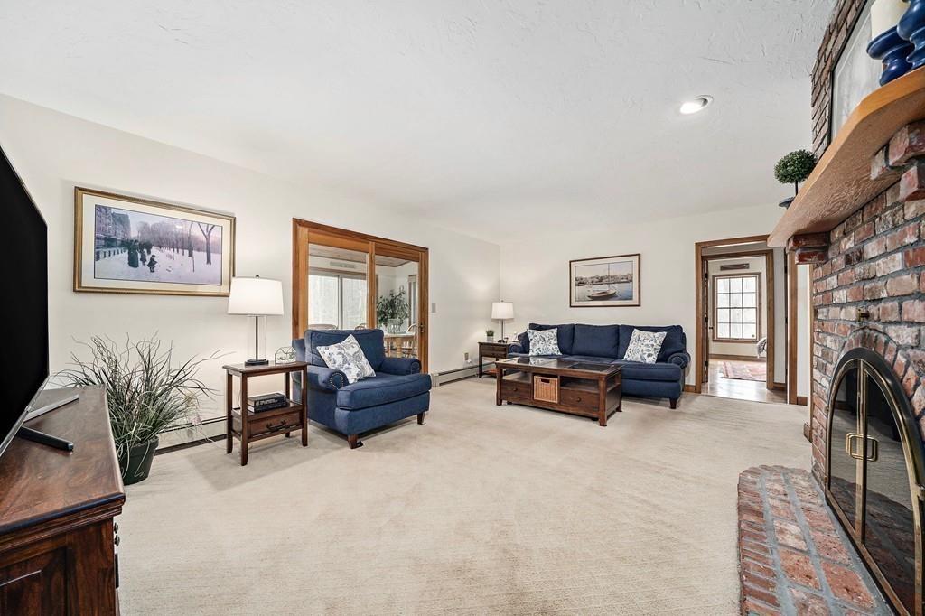 19 Damon Road Hanover, MA 02339 - Photo 9 of 33 Gallery Image 9
