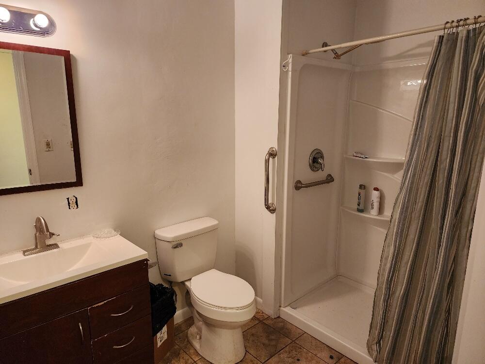 5736 Lithia Road Buchanan, VA 24066 - Photo 9 of 12 Hall Bath