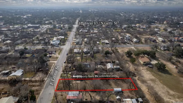 $55,000 | 224 East Leona Street, Uvalde, TX 78801