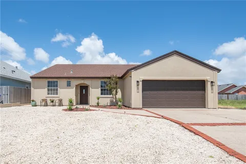 $399,900 | 15209 Tesoro Drive, Corpus Christi, TX 78418