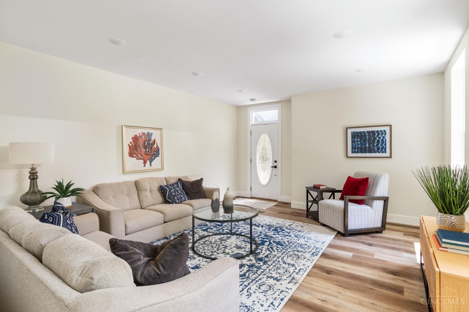 5115 Camargo Road Cincinnati, OH 45227 - Photo 19 of 48 Gallery Image 19