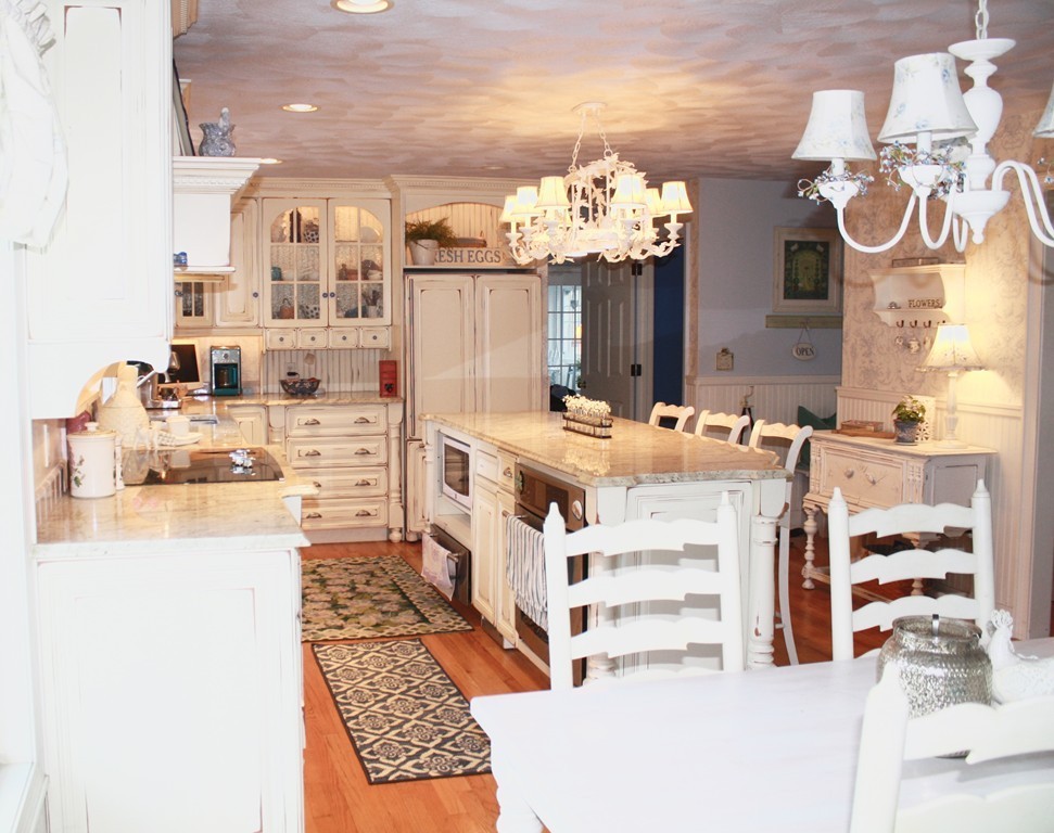 45 Weldon Farm Road Rowley, MA 01969 - Photo 3 of 23 Gallery Image 3