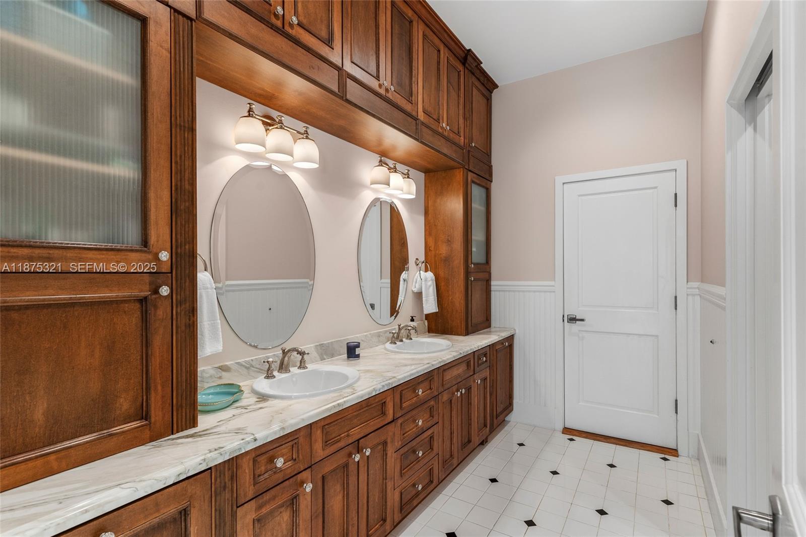 451 Ridge Road Coral Gables, FL 33143 - Photo 30 of 58