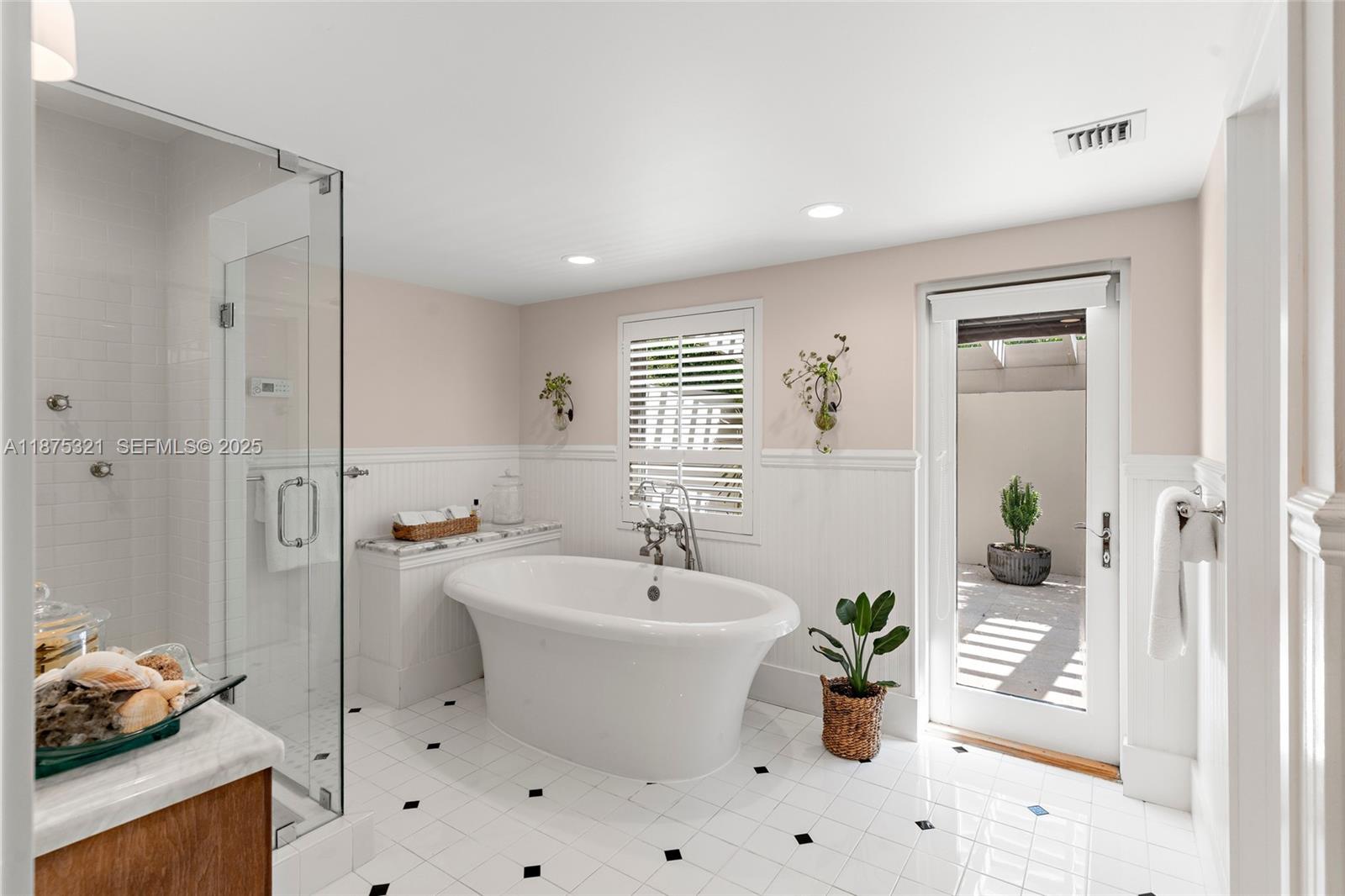 451 Ridge Road Coral Gables, FL 33143 - Photo 32 of 58