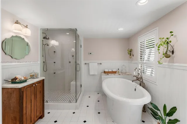 $5,950,000 | 451 Ridge Road, Coral Gables, FL 33143