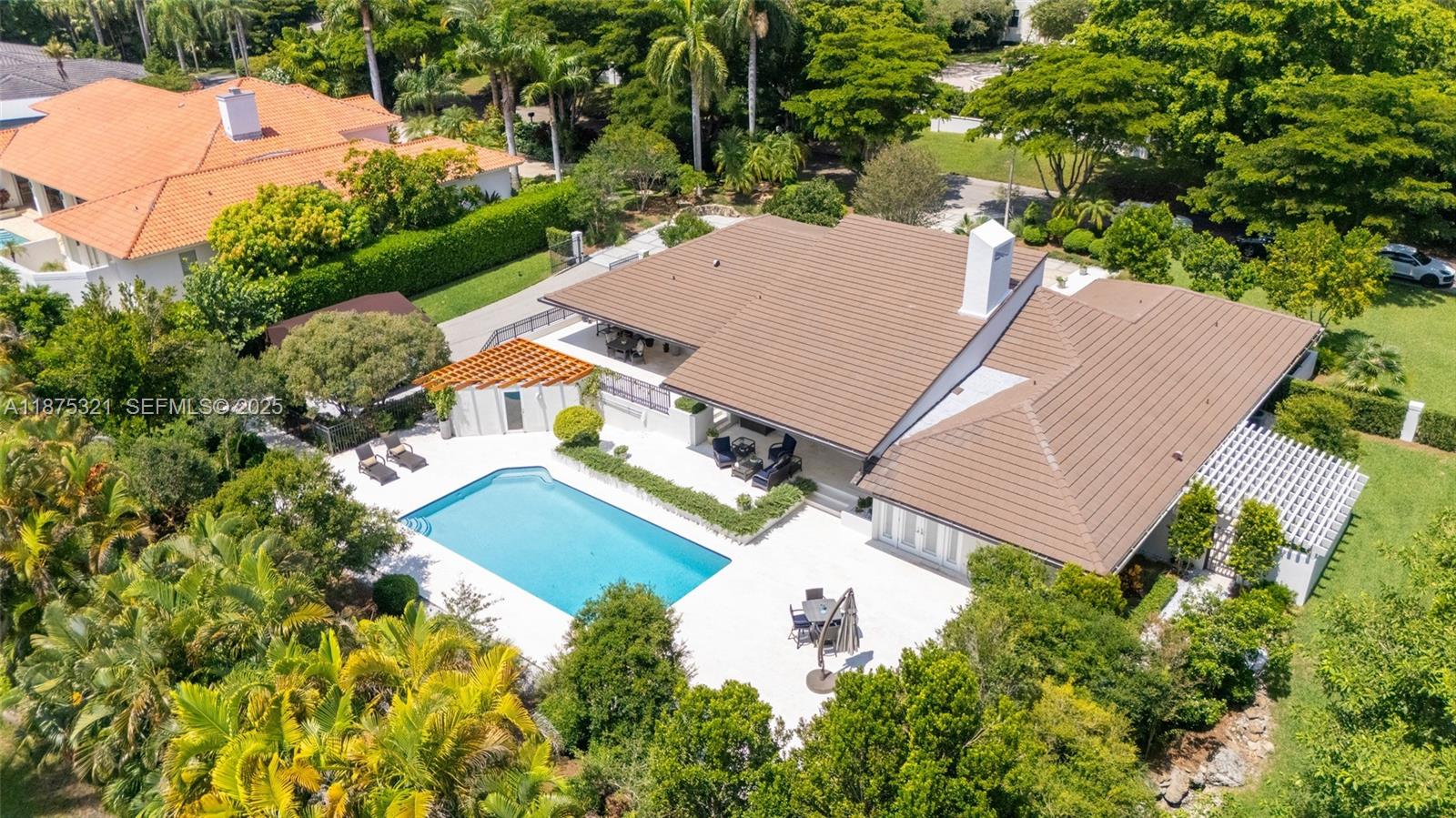 451 Ridge Road Coral Gables, FL 33143 - Photo 6 of 58