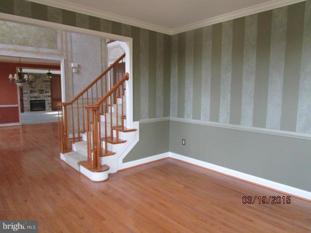 6352 South Clifton Road Frederick, MD 21703 - Photo 6 of 24 Interior (General)