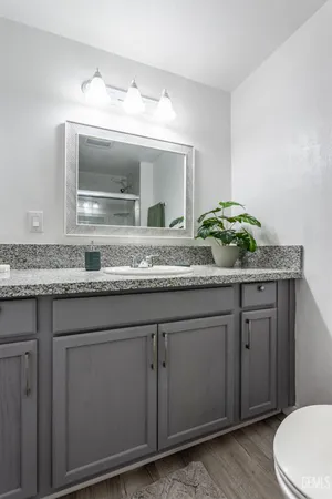 $379,900 | Undisclosed Address, Bakersfield, CA 93307