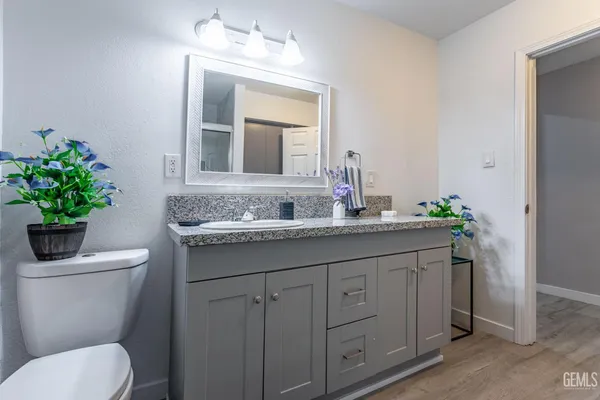 $379,900 | Undisclosed Address, Bakersfield, CA 93307