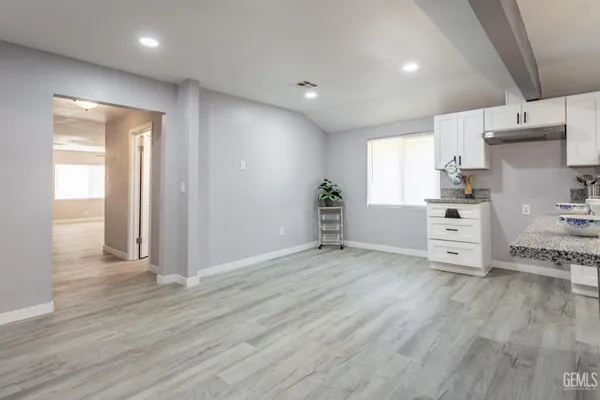 $379,900 | Undisclosed Address, Bakersfield, CA 93307