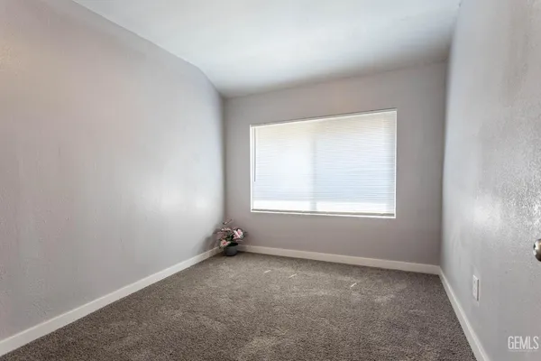 $379,900 | Undisclosed Address, Bakersfield, CA 93307