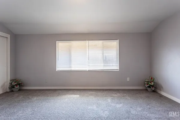 $379,900 | Undisclosed Address, Bakersfield, CA 93307