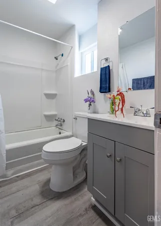 $379,900 | Undisclosed Address, Bakersfield, CA 93307