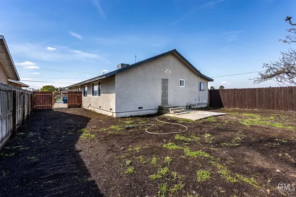 $379,900 | Undisclosed Address, Bakersfield, CA 93307