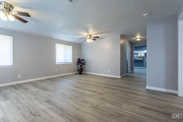 $379,900 | Undisclosed Address, Bakersfield, CA 93307