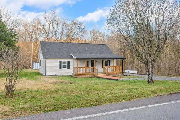 $319,999 | 3325 Highway 49, Dover, TN 37058