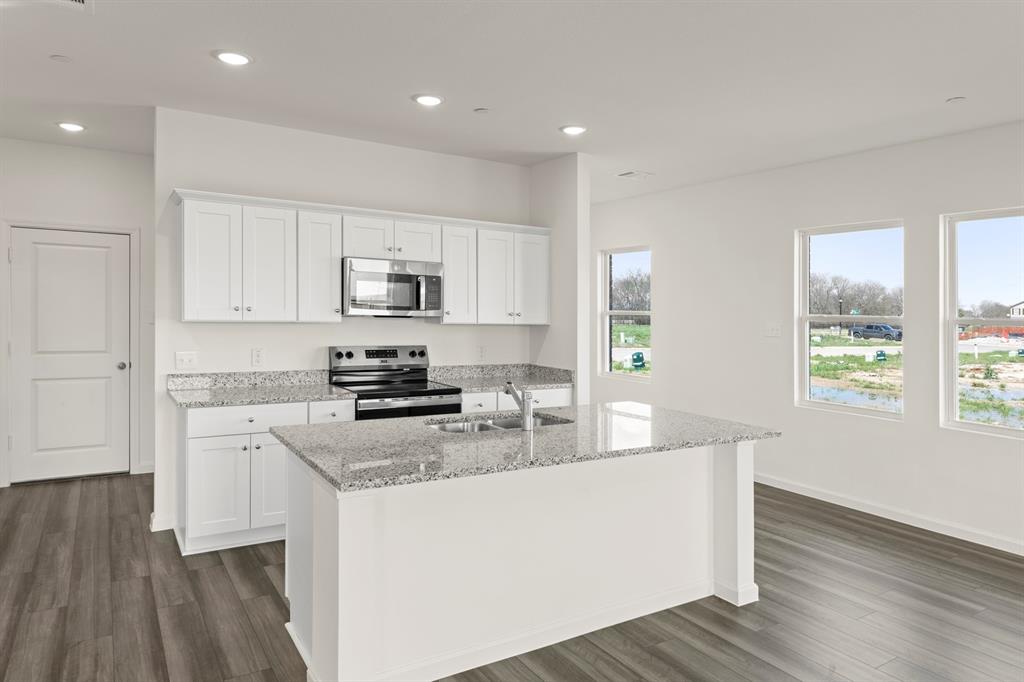 1508 Lake Alpine Trail Anna, TX 75409 - Photo 13 of 40 06. 1508 Lake Alpine - Kitchen (3)