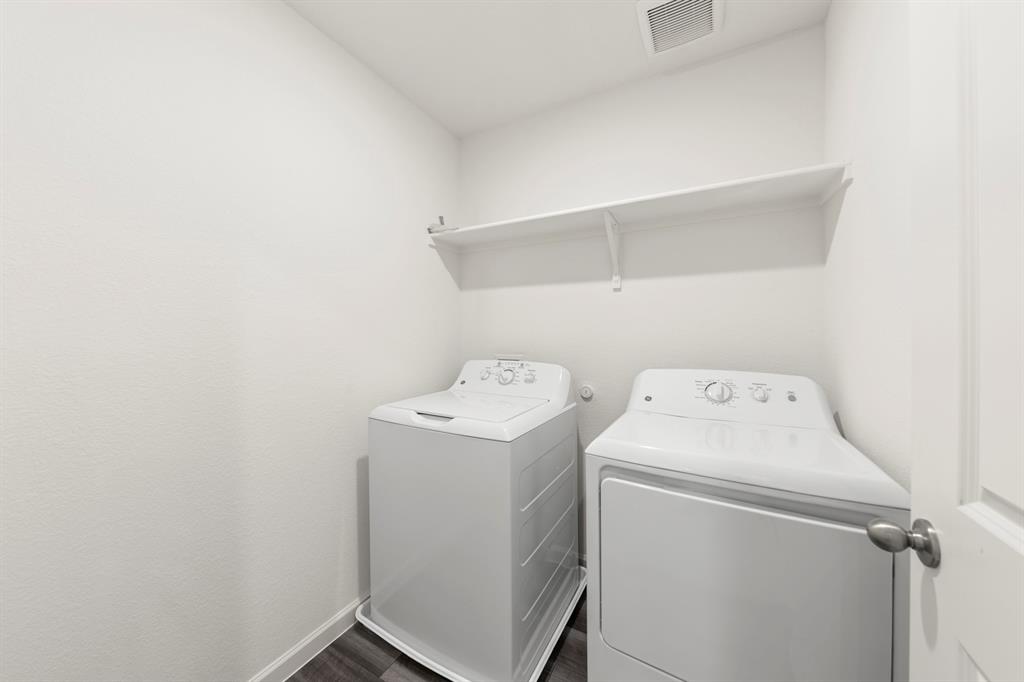 1508 Lake Alpine Trail Anna, TX 75409 - Photo 26 of 40 a utility room with dryer and washer
