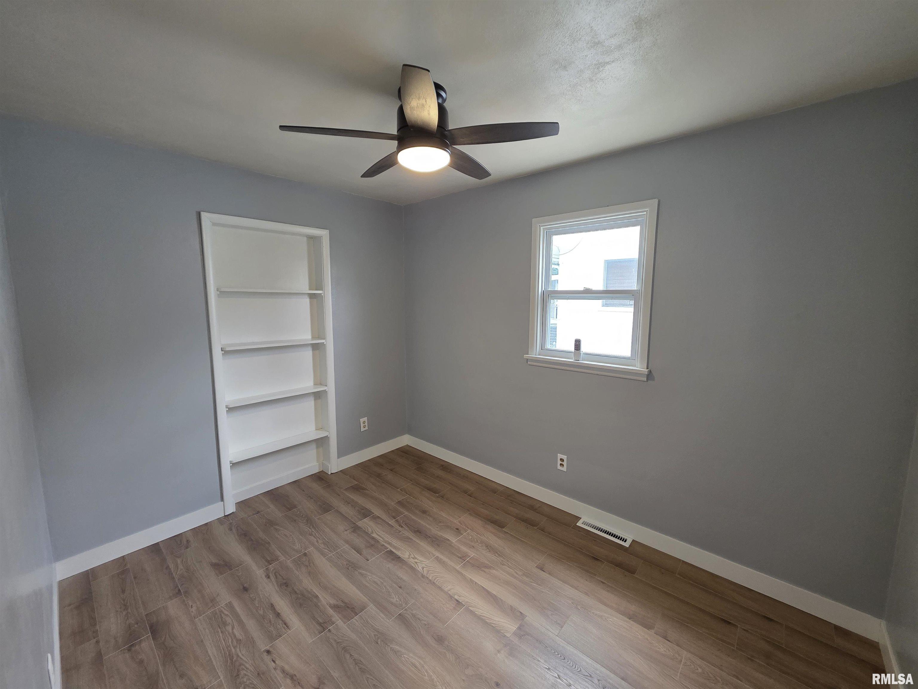 2124 Cincinnati Avenue Springfield, IL 62702 - Photo 17 of 27