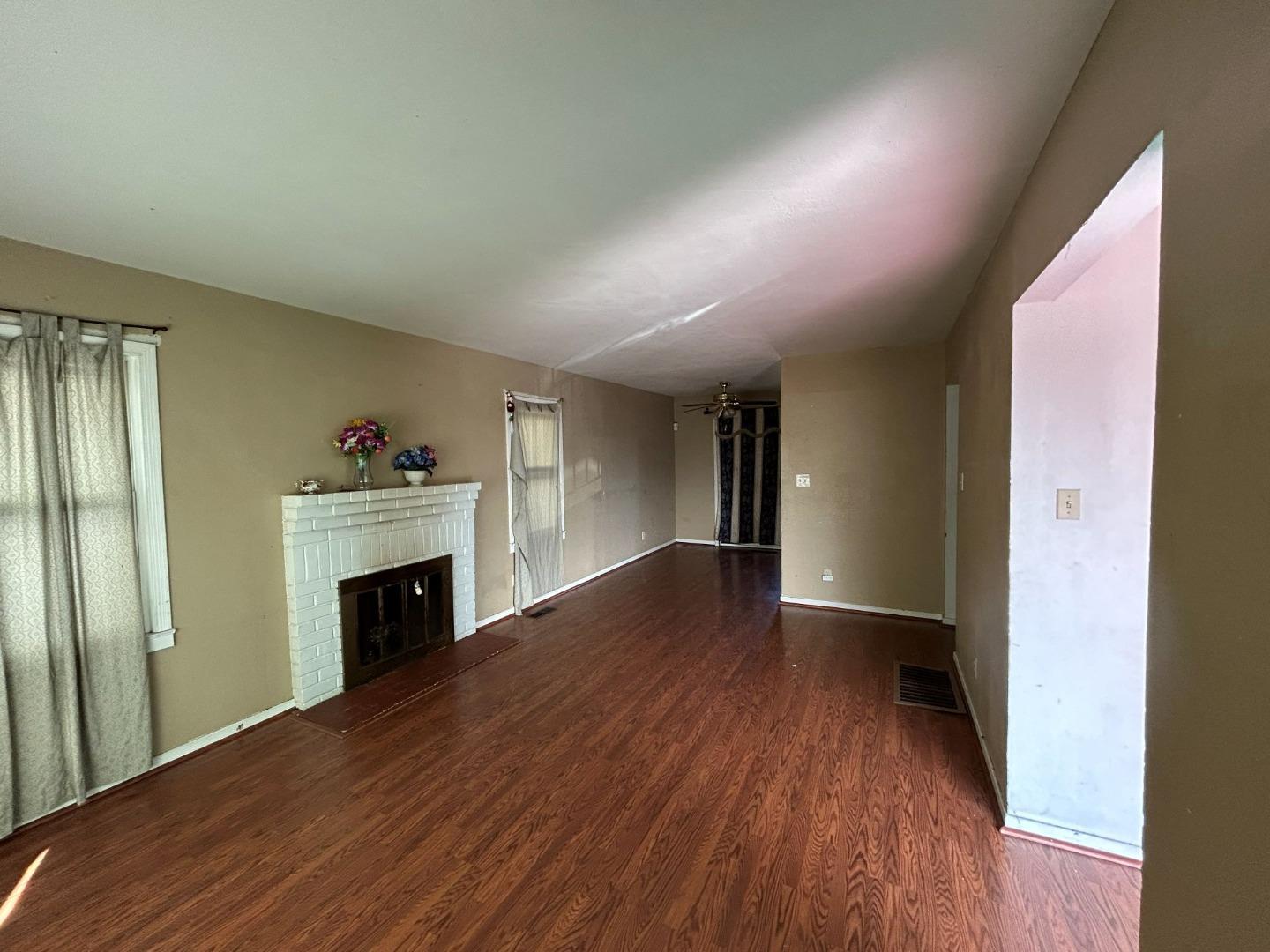 551 Vallejo Avenue Rodeo, CA 94572 - Photo 2 of 25 Gallery Image 2