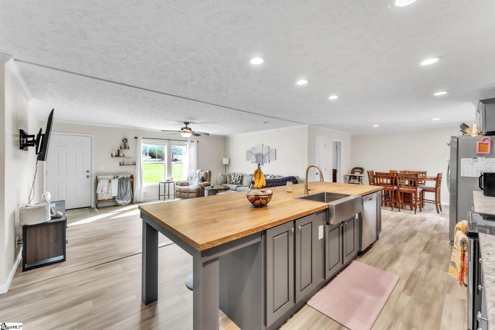 4712 Indian Creek Road Kinards, SC 29355 - Photo 8 of 30 Gallery Image 8