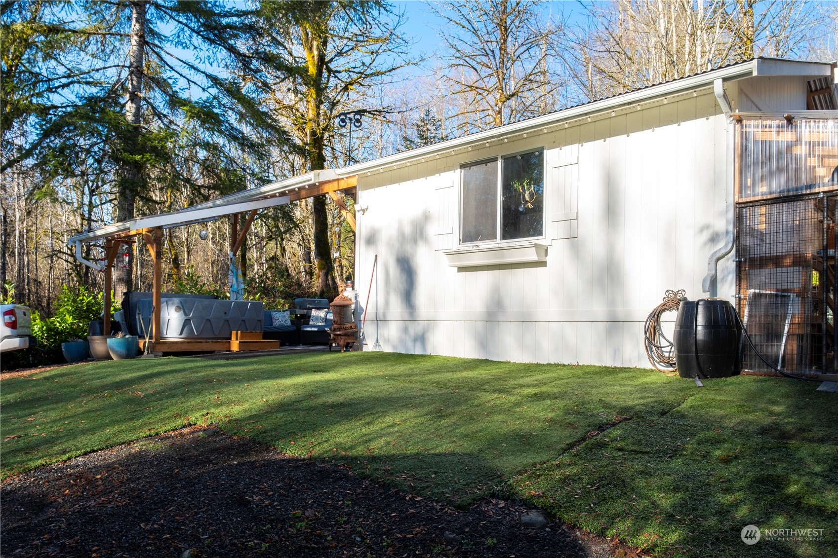 13620 Kelly Road Northeast Carnation, WA 98014 - Photo 8 of 34 Gallery Image 8