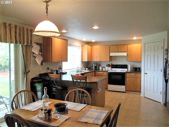 2042 North 9th Way Ridgefield, WA 98642 - Photo 6 of 18