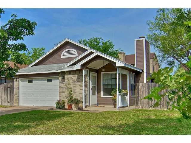 $1,745 | 11604 Tallow Field Way, Austin, TX 78758