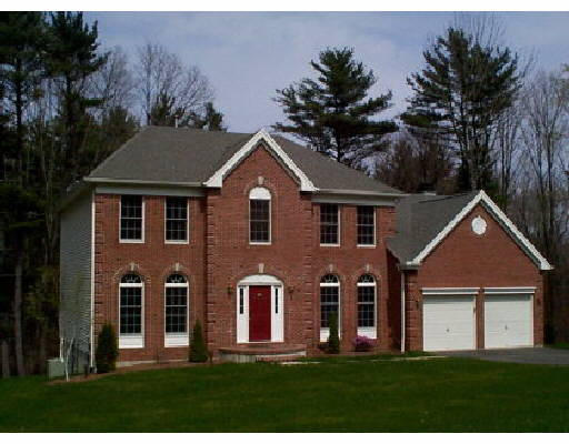 45 Waterman Road Canton, MA 02021 - Photo 1 of 8 Gallery Image 1