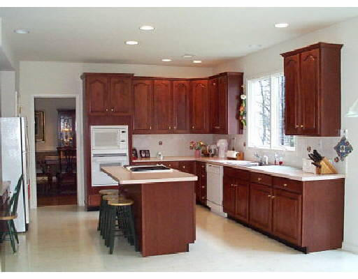 45 Waterman Road Canton, MA 02021 - Photo 2 of 8 Gallery Image 2