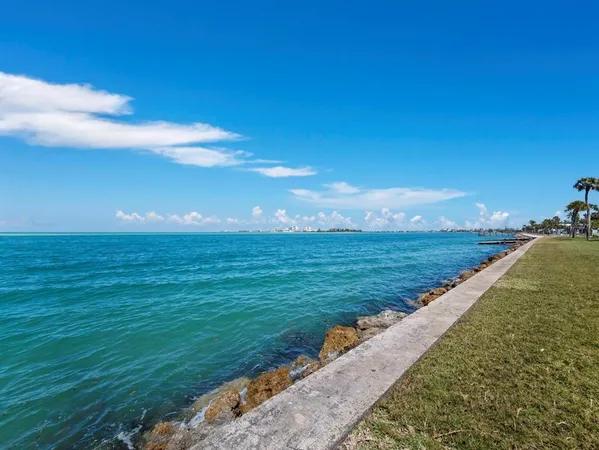 $2,700,000 | 4712 Ocean Boulevard, Unit W10, Sarasota, FL 34242