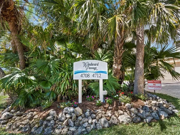 $2,700,000 | 4712 Ocean Boulevard, Unit W10, Sarasota, FL 34242