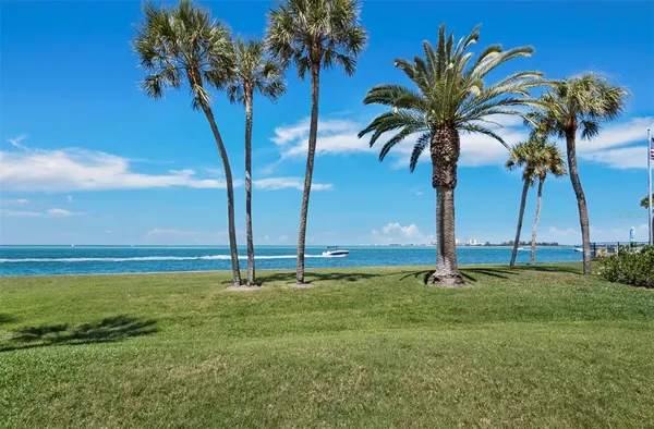 $2,700,000 | 4712 Ocean Boulevard, Unit W10, Sarasota, FL 34242