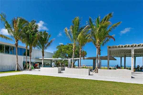 $2,700,000 | 4712 Ocean Boulevard, Unit W10, Sarasota, FL 34242