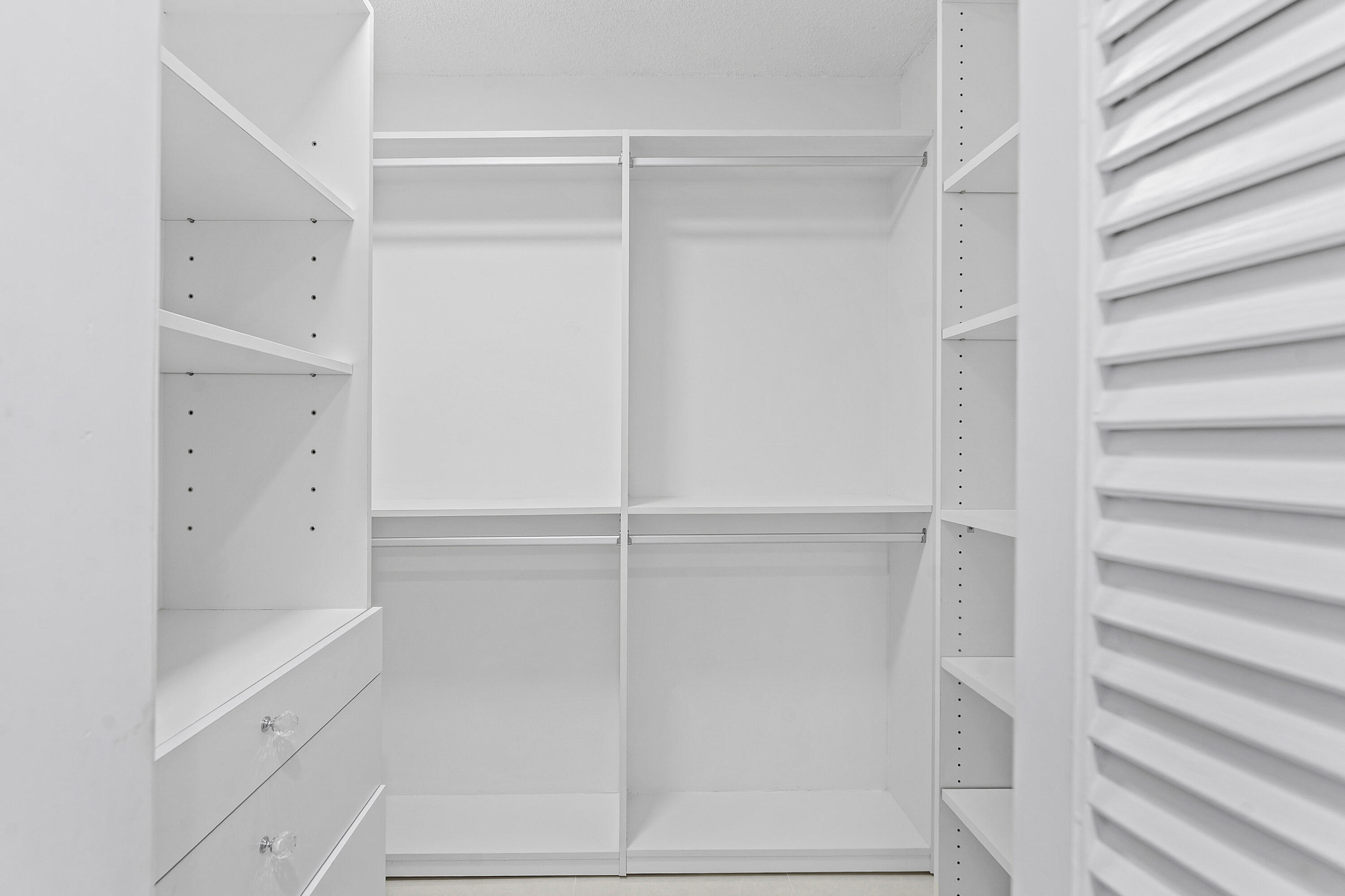 5380 North Ocean Drive, Unit 5A Riviera Beach, FL 33404 - Photo 16 of 38 Primary Closet 1