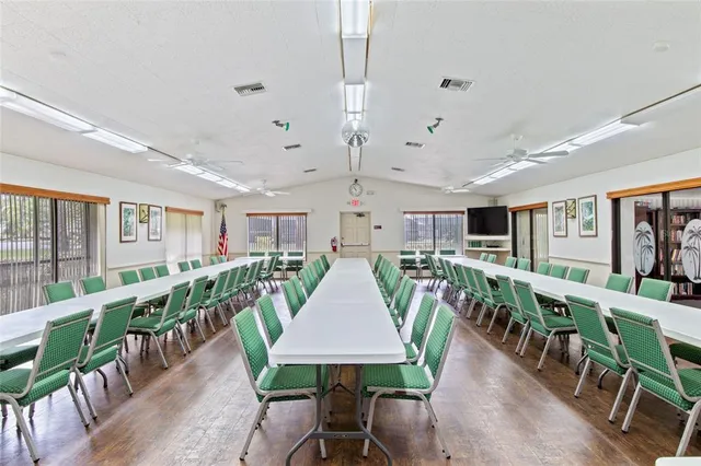 $1,450 | 1308 Pine Ridge Circle East, Unit H2, Tarpon Springs, FL 34688