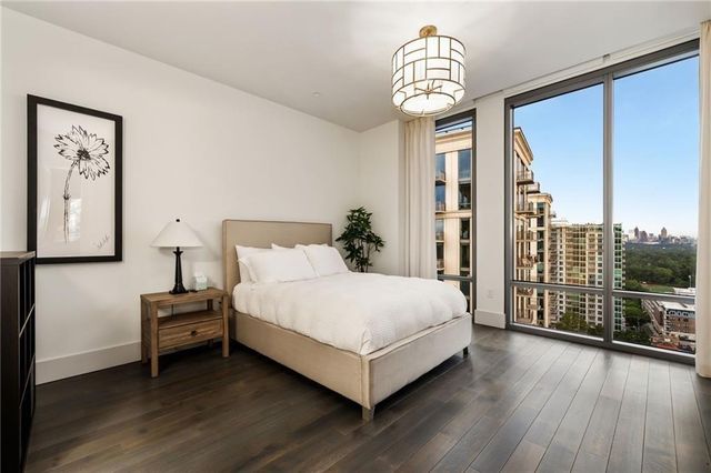 $2,199,000 | 3107 Peachtree Road Northeast, Unit 1803, Atlanta, GA 30305